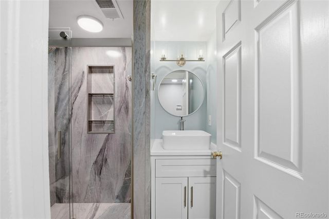 999 N Emerson Street 2, Denver, CO 80218