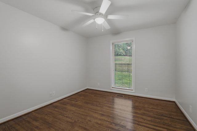 133 Featherstone Dr, Franklin, TN 37069