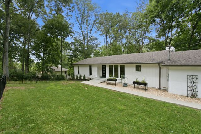 133 Featherstone Dr, Franklin, TN 37069