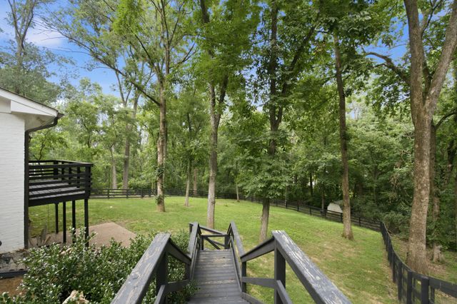 133 Featherstone Dr, Franklin, TN 37069