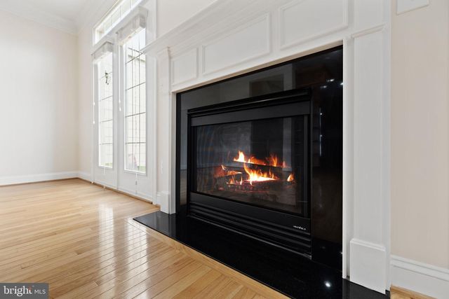 492 HARBOR SIDE ST, Woodbridge, VA 22191