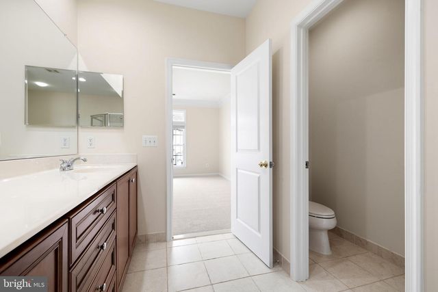 492 HARBOR SIDE ST, Woodbridge, VA 22191