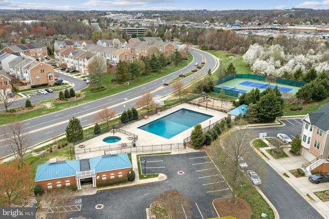492 HARBOR SIDE ST, Woodbridge, VA 22191
