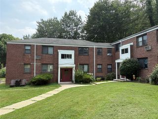 31 LAWRENCE D, White Plains, NY 10603