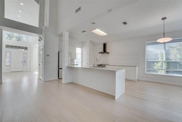 558 Presidio Drive, Rockwall, TX 75087