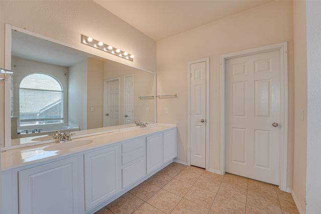 558 Presidio Drive, Rockwall, TX 75087