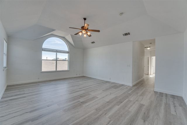 558 Presidio Drive, Rockwall, TX 75087