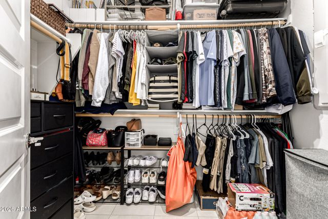 16429 W SAGUARO PARK Lane, Surprise, AZ 85387