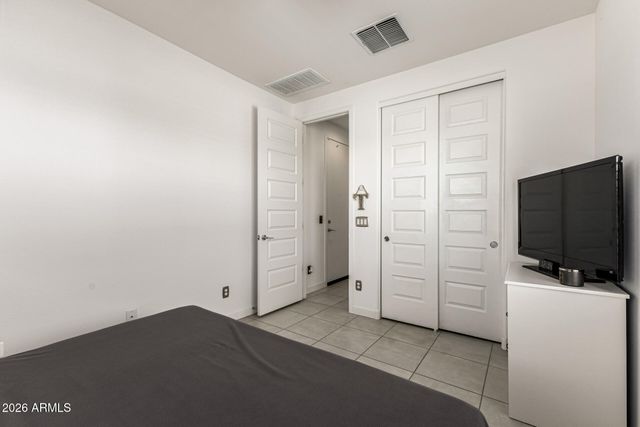 16429 W SAGUARO PARK Lane, Surprise, AZ 85387