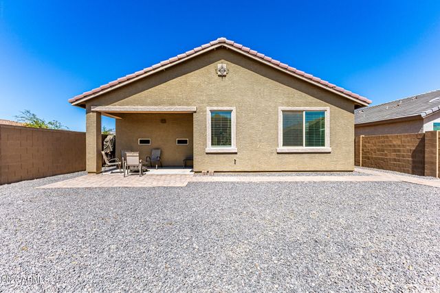 16429 W SAGUARO PARK Lane, Surprise, AZ 85387