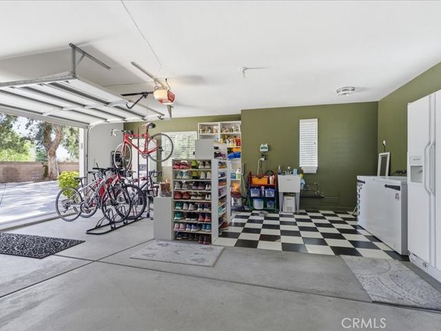 4107 Paddock Way, Lancaster, CA 93536