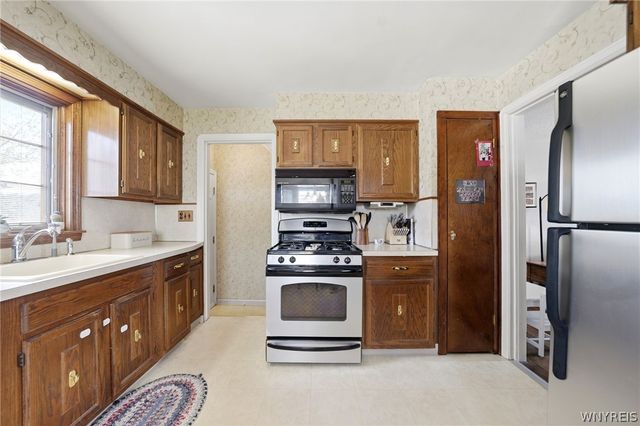757 Moore Avenue, Tonawanda, NY 14223