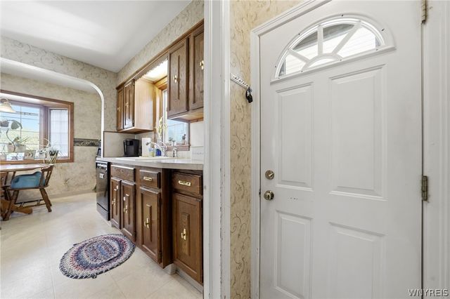 757 Moore Avenue, Tonawanda, NY 14223