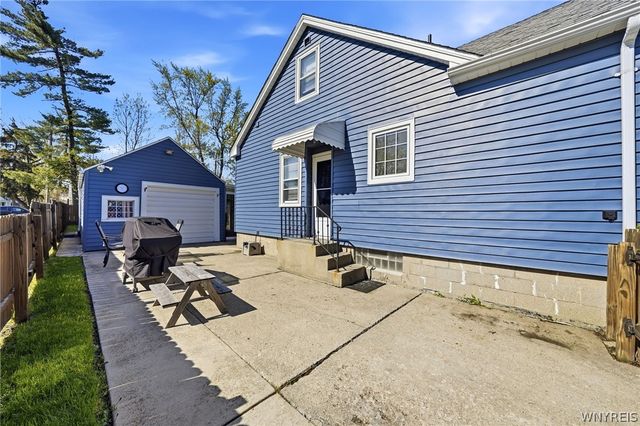 757 Moore Avenue, Tonawanda, NY 14223