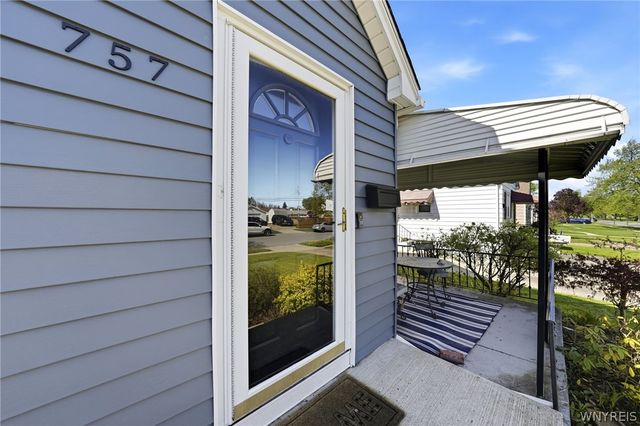 757 Moore Avenue, Tonawanda, NY 14223