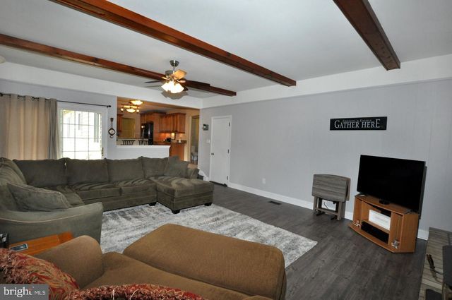 102 HOLIDAY CT, Mount Laurel, NJ 08054