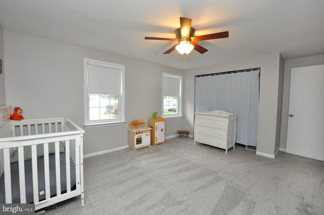 102 HOLIDAY CT, Mount Laurel, NJ 08054