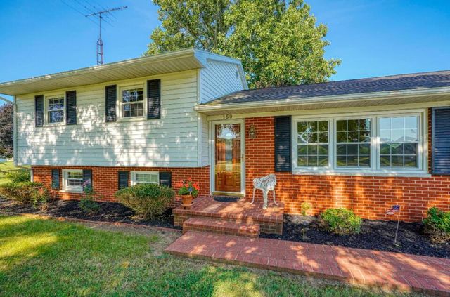159 Emerald Lane, Chillicothe, OH 45601