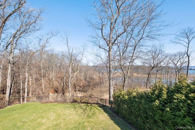 5 Trails End, Rye, NY 10580