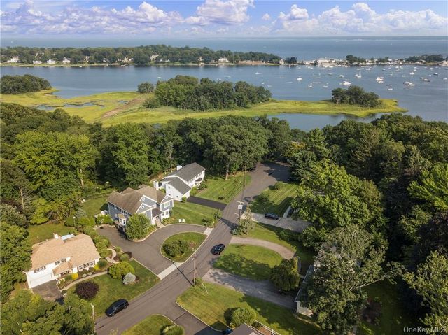 5 Trails End, Rye, NY 10580