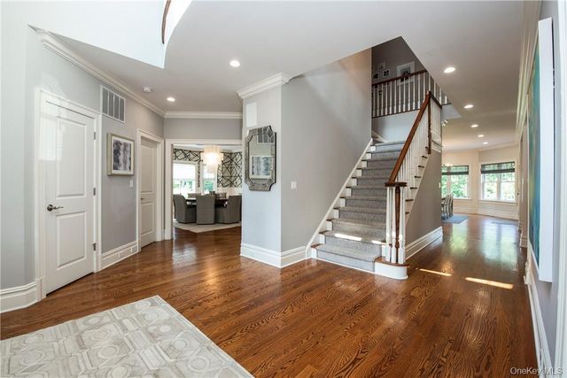 5 Trails End, Rye, NY 10580