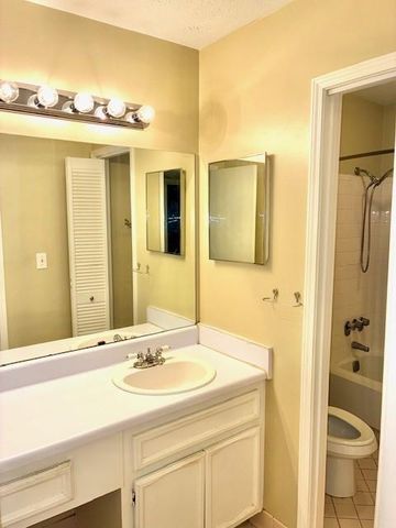 1303 Natchez Trace, Sandy Springs, GA 30350