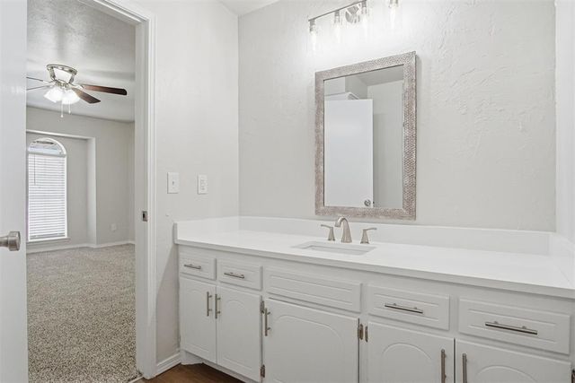 9412 S Winston Way, Oklahoma City, OK 73139