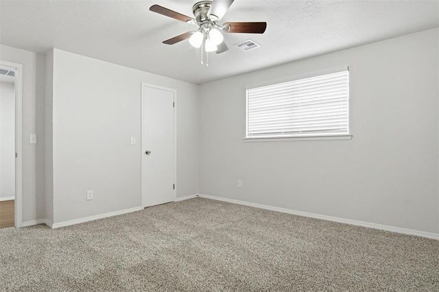 9412 S Winston Way, Oklahoma City, OK 73139