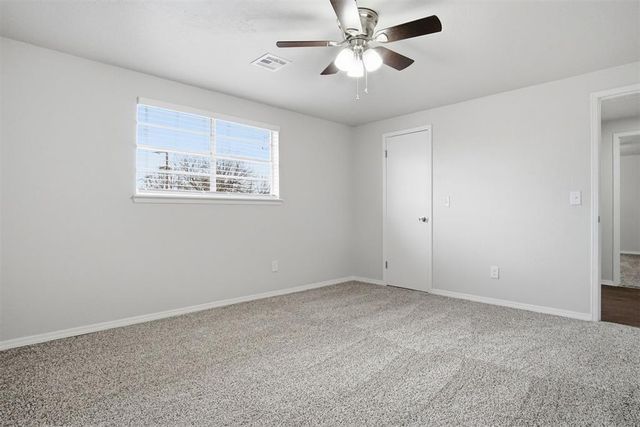 9412 S Winston Way, Oklahoma City, OK 73139