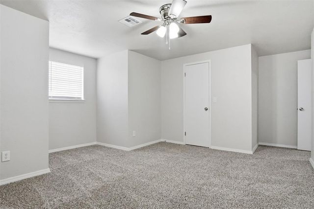 9412 S Winston Way, Oklahoma City, OK 73139