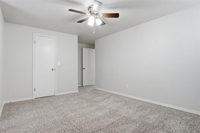 9412 S Winston Way, Oklahoma City, OK 73139