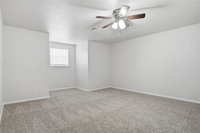 9412 S Winston Way, Oklahoma City, OK 73139