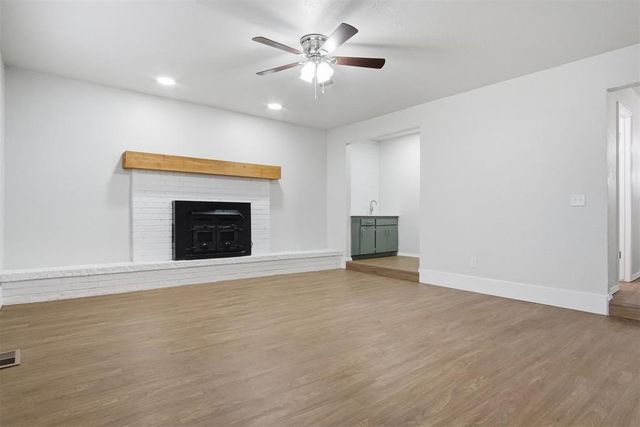 9412 S Winston Way, Oklahoma City, OK 73139