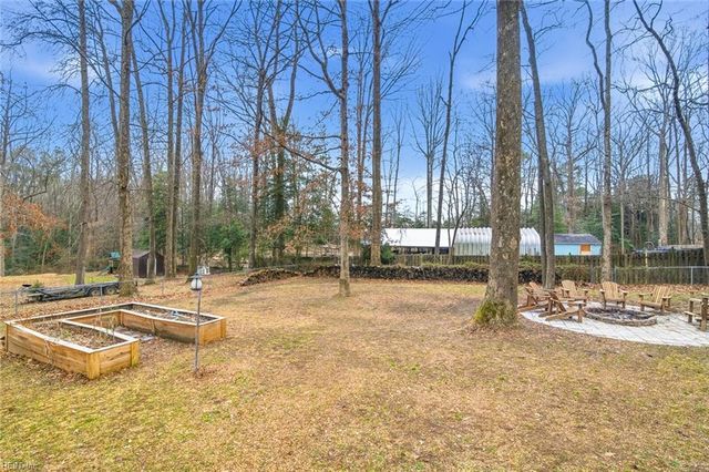 9105 Richmond RD, Toano, VA 23168