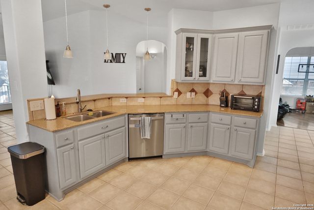 23530 Enchanted, San Antonio, TX 78260