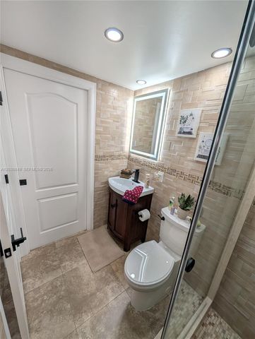 8275 NW 186th Street 801, Hialeah, FL 33015