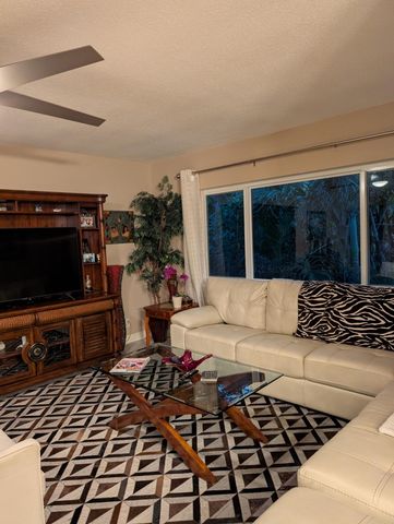 2734 NE 27TH Court 21, Lighthouse Point, FL 33064