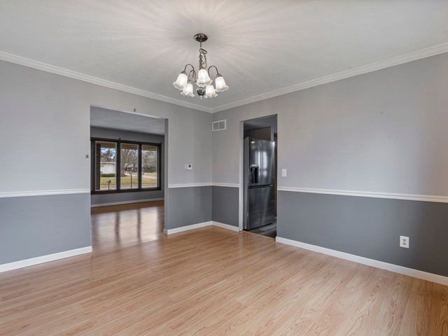 1470 Terrace Park Drive, Bettendorf, IA 52722