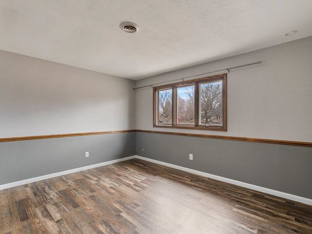 1470 Terrace Park Drive, Bettendorf, IA 52722