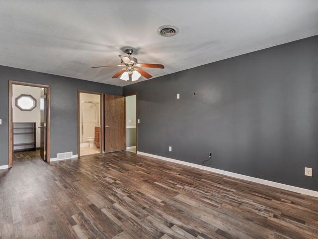 1470 Terrace Park Drive, Bettendorf, IA 52722