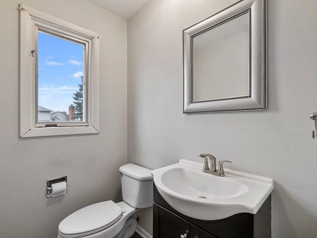 1470 Terrace Park Drive, Bettendorf, IA 52722