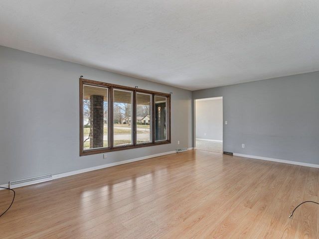 1470 Terrace Park Drive, Bettendorf, IA 52722