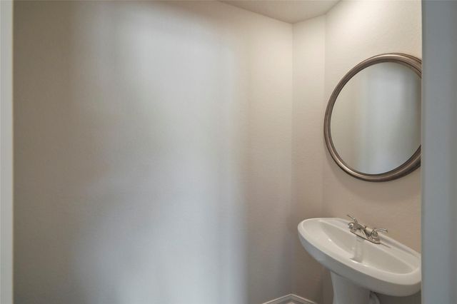 11359 White Rock Road, Conroe, TX 77306