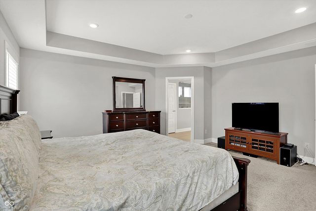 18813 Stonebluff Lane, Noblesville, IN 46062