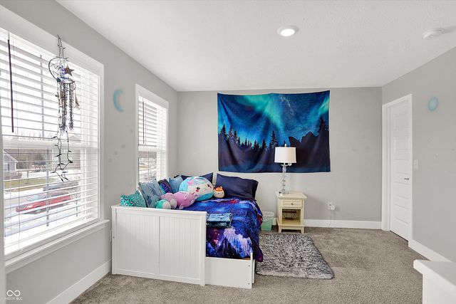 18813 Stonebluff Lane, Noblesville, IN 46062