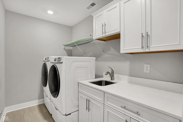 18813 Stonebluff Lane, Noblesville, IN 46062