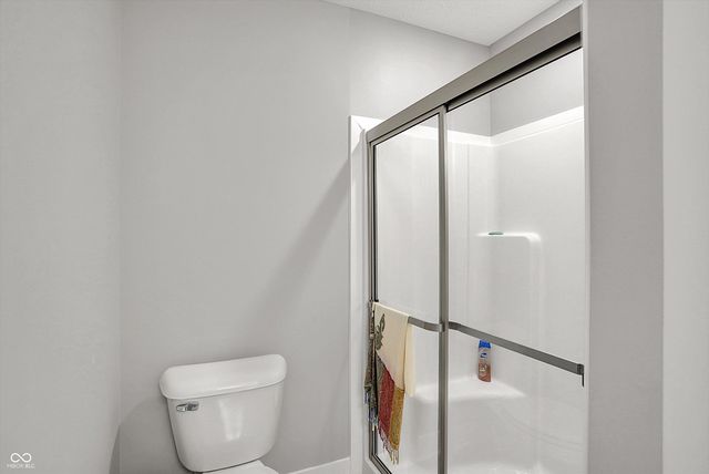 18813 Stonebluff Lane, Noblesville, IN 46062