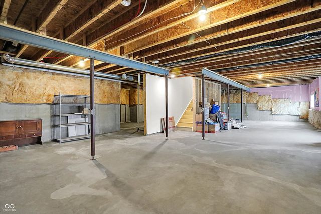 18813 Stonebluff Lane, Noblesville, IN 46062