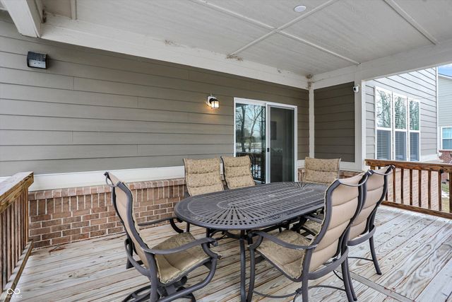 18813 Stonebluff Lane, Noblesville, IN 46062