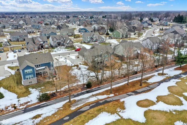 18813 Stonebluff Lane, Noblesville, IN 46062